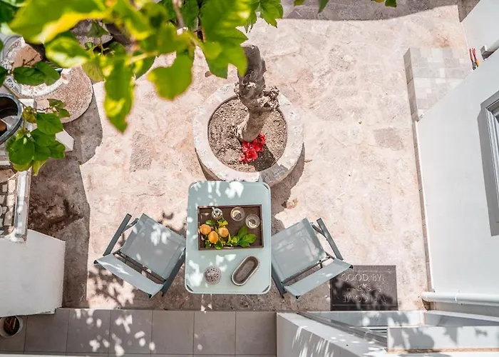 Lemon Tree - Hydra Dream Houses